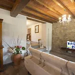 Podere Maria Lena, Casentino * Chitignano